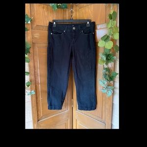 Black denim capris